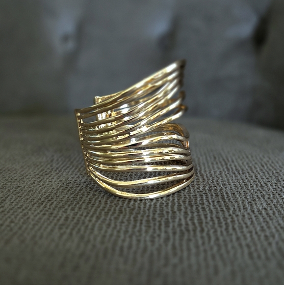 Robert Lee Morris Layered Gold💛 Wire Cuff Bracelet - Picture 15 of 16